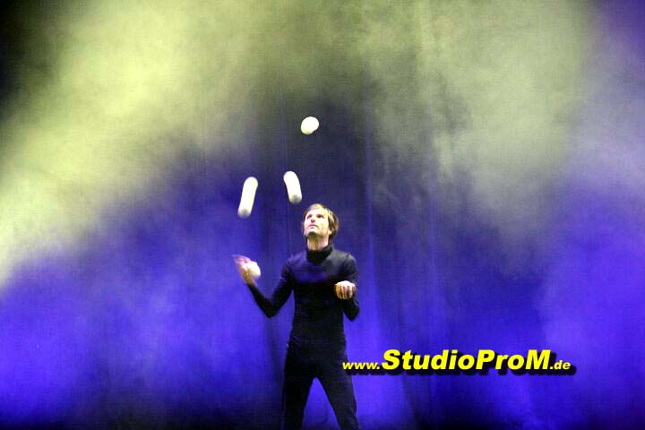 Das_Premierenforum_mit_Gaby_Ballmann&Hans-Joerg_Loh_auf_97,6MHz