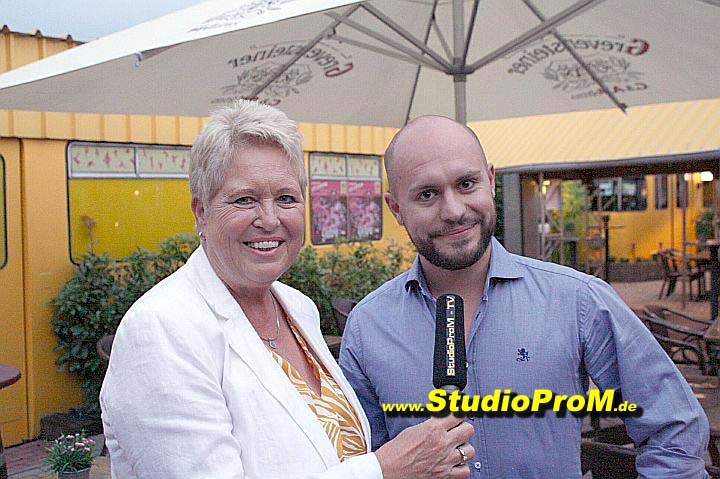 Das_Premierenforum_mit_Gaby_Ballmann&Hans-Joerg_Loh_auf_97,6MHz