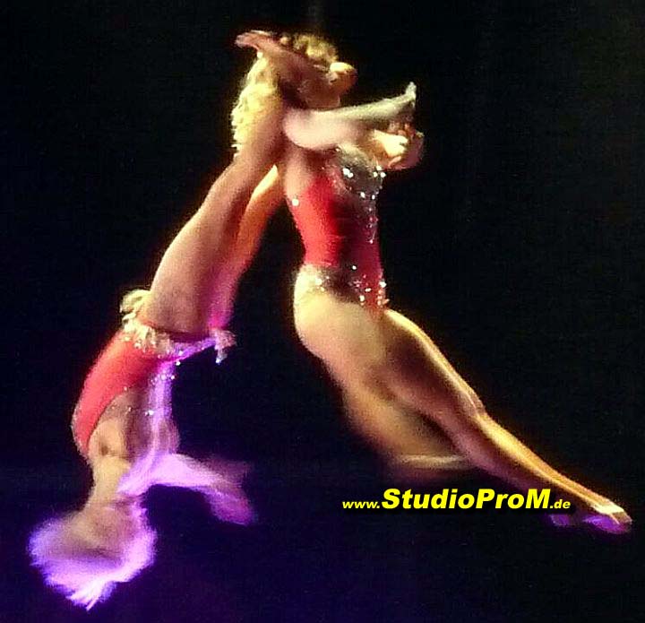 Das_Premierenforum_mit_Gaby_Ballmann&Hans-Joerg_Loh_auf_97,6MHz