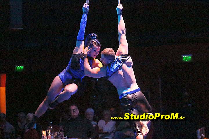 Das_Premierenforum_mit_Gaby_Ballmann&Hans-Joerg_Loh_auf_97,6MHz