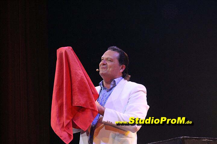 Das_Premierenforum_mit_Gaby_Ballmann&Hans-Joerg_Loh_auf_97,6MHz