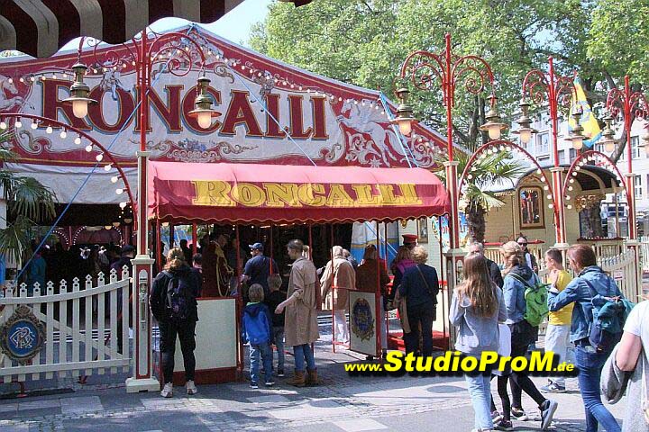 Das_Premierenforum_mit_Gaby_Ballmann&Hans-Joerg_Loh_auf_97,6MHz