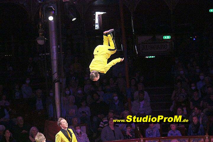 Das_Premierenforum_mit_Gaby_Ballmann&Hans-Joerg_Loh_auf_97,6MHz