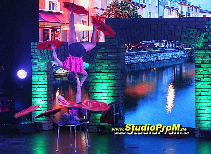 Das_Premierenforum_mit_Gaby_Ballmann&Hans-Joerg_Loh_auf_97,6MHz