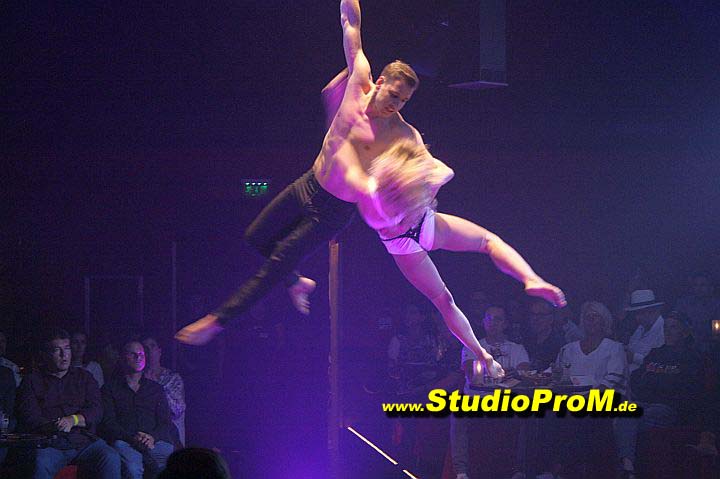 Das_Premierenforum_mit_Gaby_Ballmann&Hans-Joerg_Loh_auf_97,6MHz