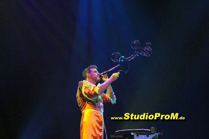 Das_Premierenforum_mit_Gaby_Ballmann&Hans-Joerg_Loh_auf_97,6MHz