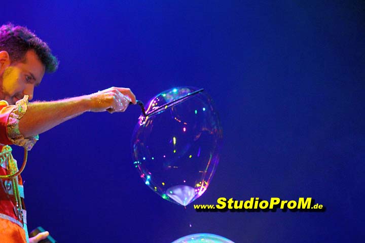 Das_Premierenforum_mit_Gaby_Ballmann&Hans-Joerg_Loh_auf_97,6MHz