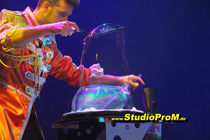 Das_Premierenforum_mit_Gaby_Ballmann&Hans-Joerg_Loh_auf_97,6MHz