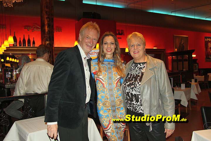 Das_Premierenforum_mit_Gaby_Ballmann&Hans-Joerg_Loh_auf_97,6MHz