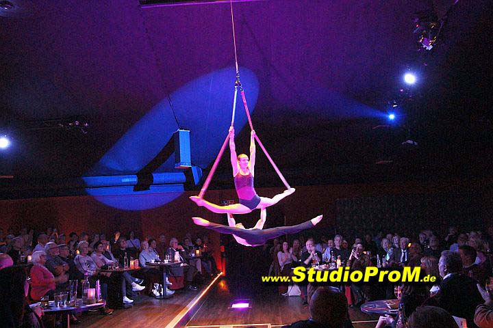 Das_Premierenforum_mit_Gaby_Ballmann&Hans-Joerg_Loh_auf_97,6MHz