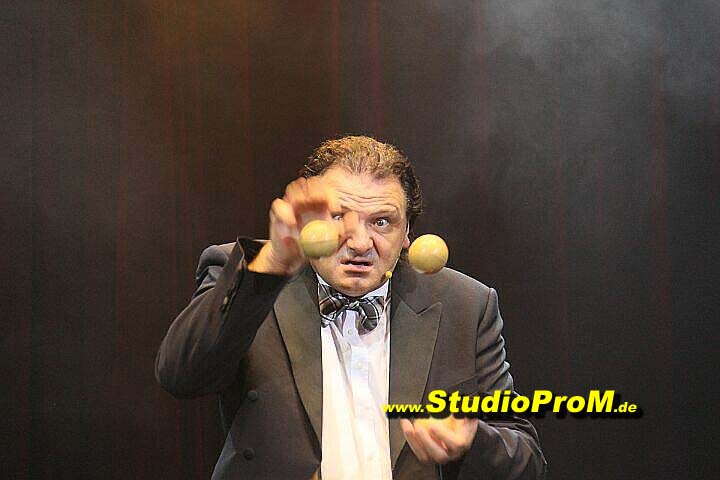 Das_Premierenforum_mit_Gaby_Ballmann&Hans-Joerg_Loh_auf_97,6MHz