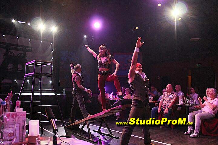 Das_Premierenforum_mit_Gaby_Ballmann&Hans-Joerg_Loh_auf_97,6MHz