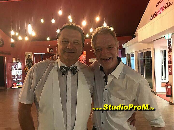 Das_Premierenforum_mit_Gaby_Ballmann&Hans-Joerg_Loh_auf_97,6MHz