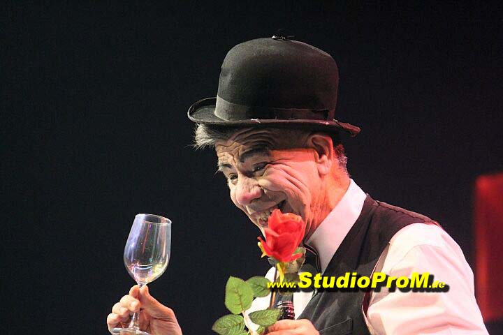 Das_Premierenforum_mit_Gaby_Ballmann&Hans-Joerg_Loh_auf_97,6MHz