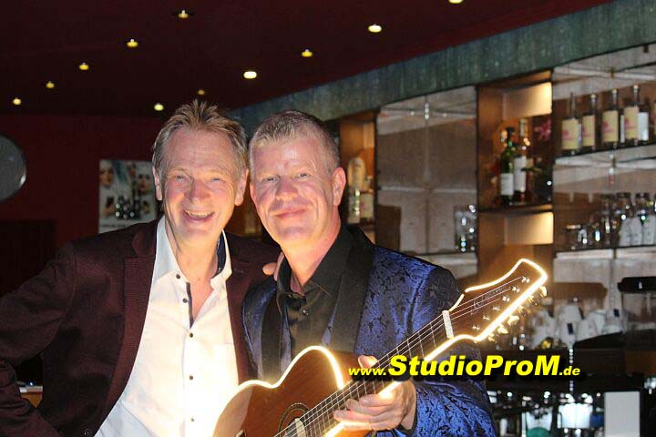 Das_Premierenforum_mit_Gaby_Ballmann&Hans-Joerg_Loh_auf_97,6MHz