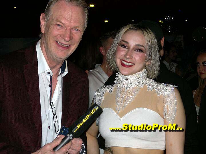 Das_Premierenforum_mit_Gaby_Ballmann&Hans-Joerg_Loh_auf_97,6MHz