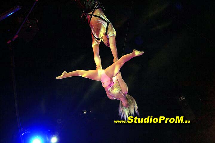 Das_Premierenforum_mit_Gaby_Ballmann&Hans-Joerg_Loh_auf_97,6MHz