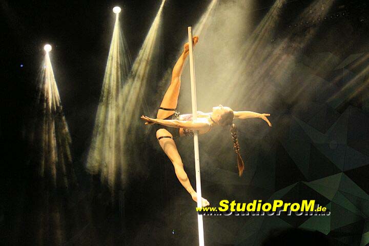 Das_Premierenforum_mit_Gaby_Ballmann_&_Hans-Joerg_Loh_auf_97,6MHz