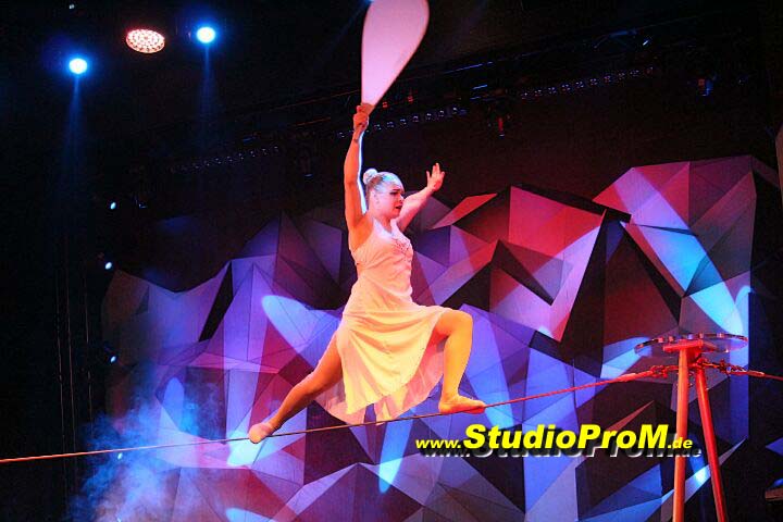 Das_Premierenforum_mit_Gaby_Ballmann_&_Hans-Joerg_Loh_auf_97,6MHz