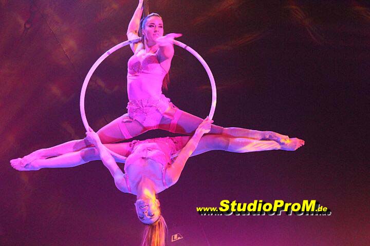 Das_Premierenforum_mit_Gaby_Ballmann_&_Hans-Joerg_Loh_auf_97,6MHz